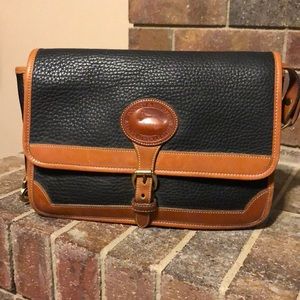 Dooney & Bourke shoulder bag